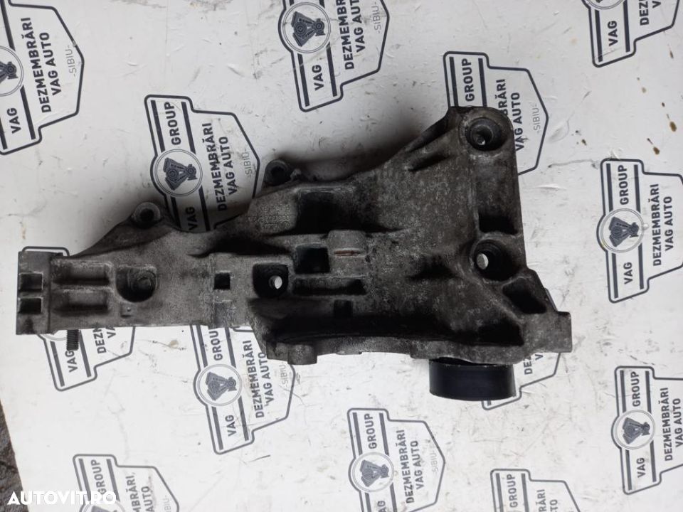 Suport accesorii motor Audi A4 B7 - 03G903143D (03G 903 143 D) - 1