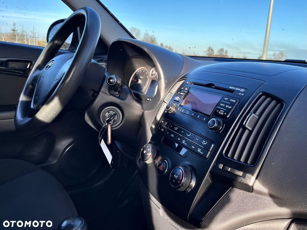 Hyundai i30 1.4 Edition Plus - 11