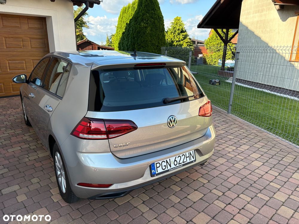 Volkswagen Golf 1.0 TSI BMT Trendline - 6