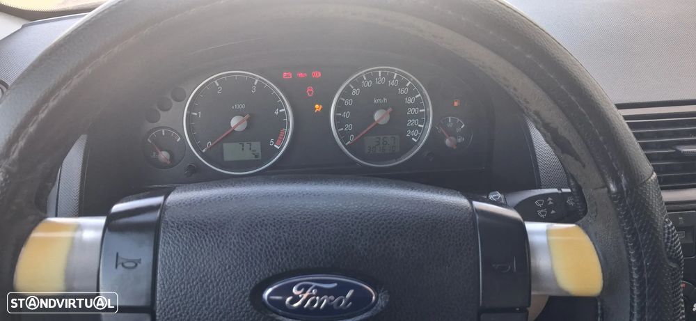 Ford Mondeo SW 2.0 TDCi Ghia - 20