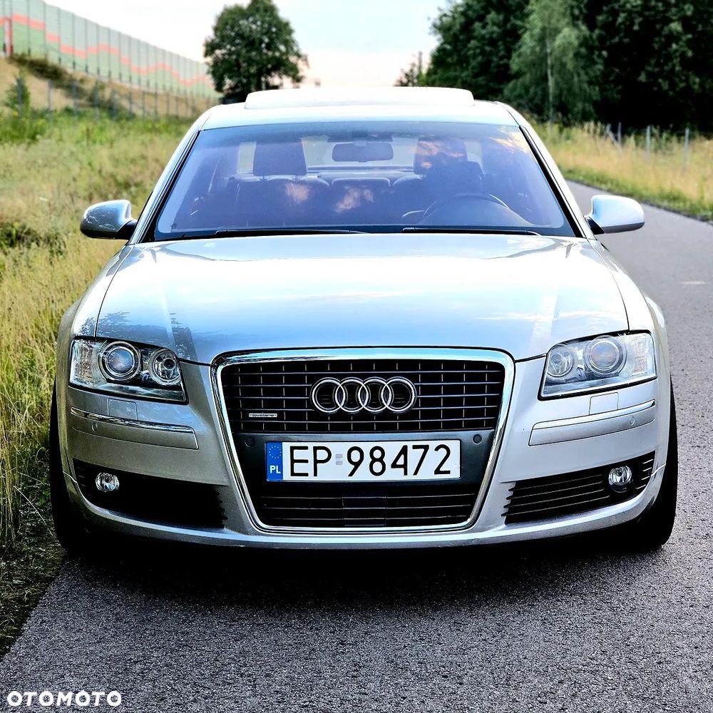 Audi A8 4.2 Quattro - 37