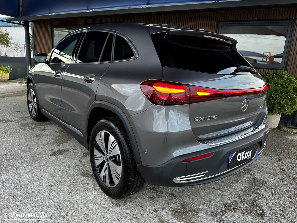 Mercedes-Benz EQA 300 4Matic Progressive - 2