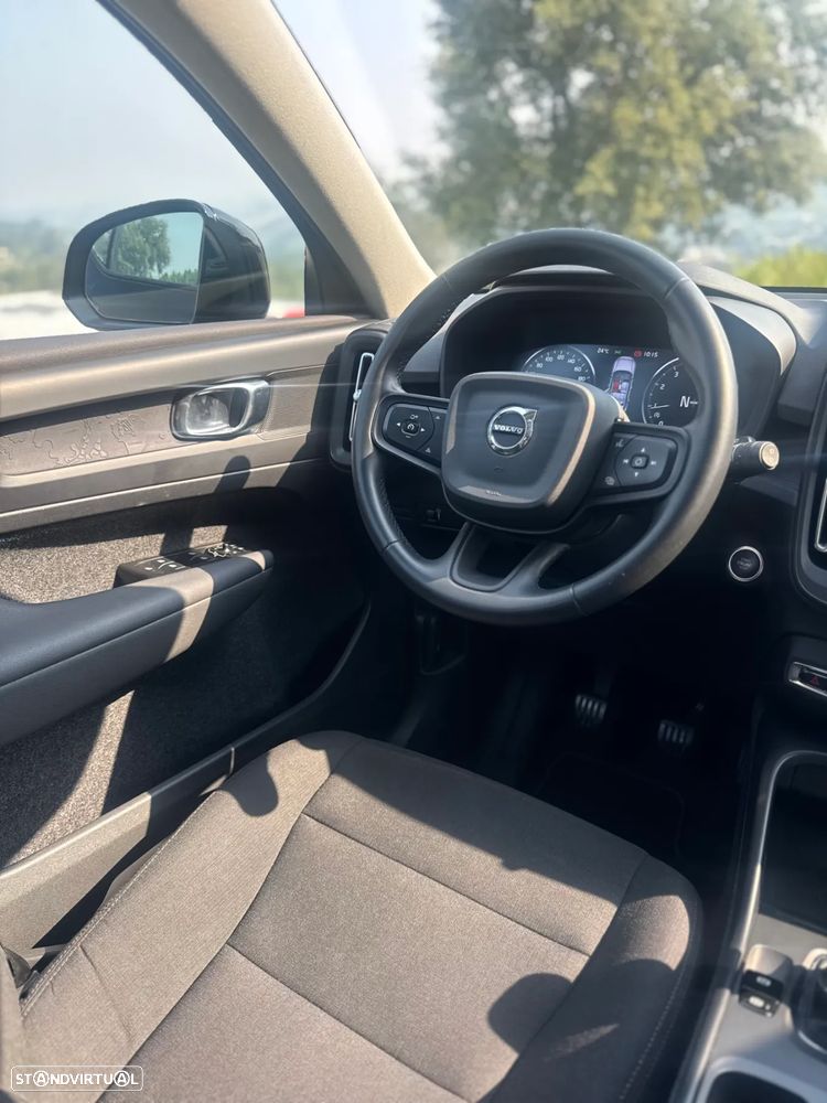 Volvo XC 40 1.5 T2 Momentum - 16