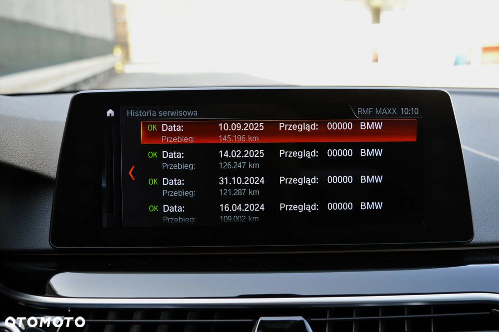 BMW Seria 5 520d xDrive Sport Line sport - 38