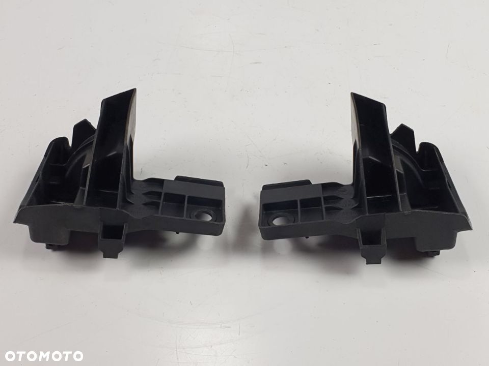 SUBARU FORESTER V 19 22r Ślizg Zderzaka Tył 2.0 e BOXER - 1