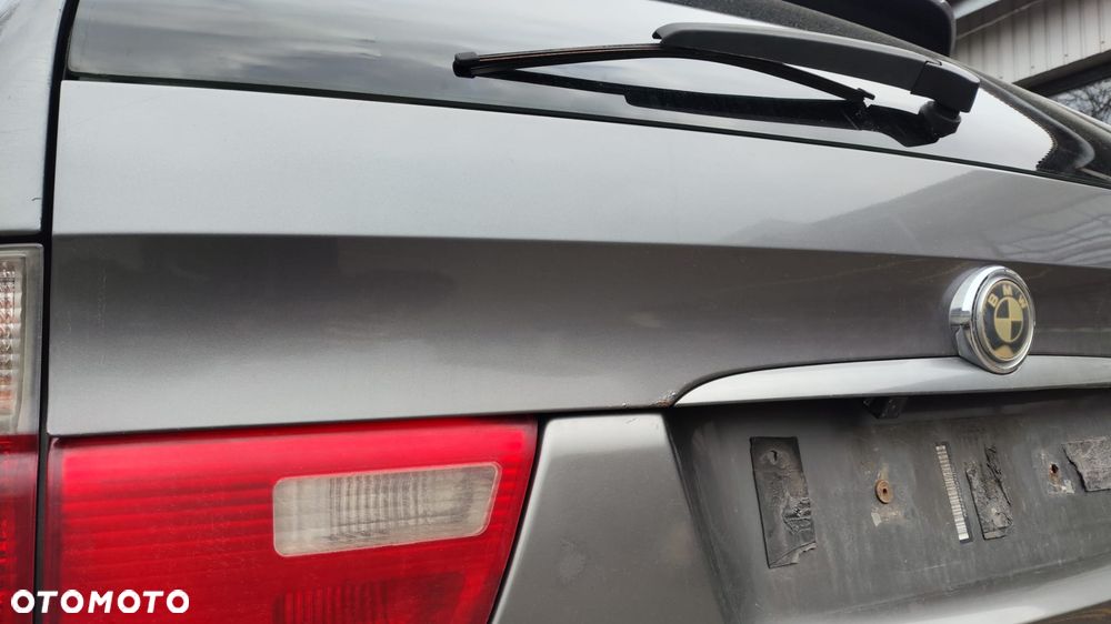 KLAPA BURTA LAMPA LEWY PRAWY TYŁ STERLINGGRAU METALLIC 472/7 ZAMEK SILNICZEK WYCIERACZKI TYŁ BLENDA LISTWA KLAMKA SZYBA WYKŁADZINA PODŁOGA TAPICERKA BAGAŻNIKA BMW X5 E53 LCI LIFT - 3