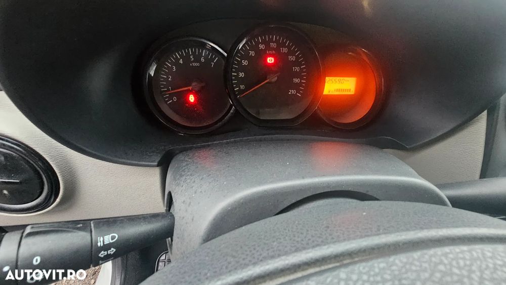 Dacia Dokker dCi 75 Laureate - 8