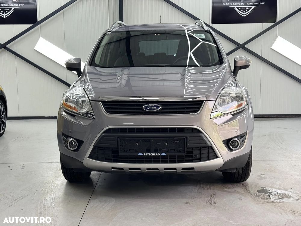 Ford Kuga 2.0 TDCi 4x4 Aut. Champions Edition - 2