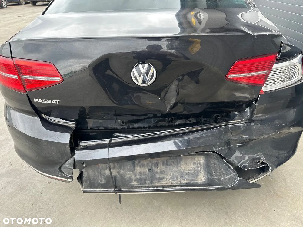 Volkswagen Passat 1.8 TSI BMT Highline DSG - 11