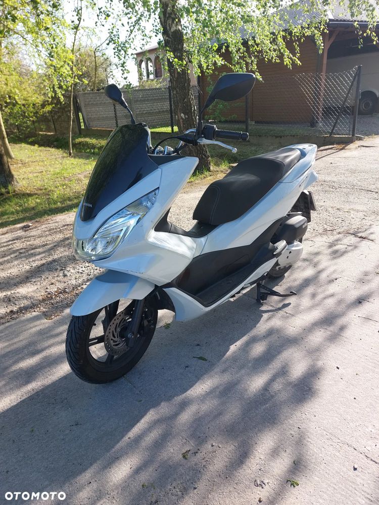 Honda PCX - 1