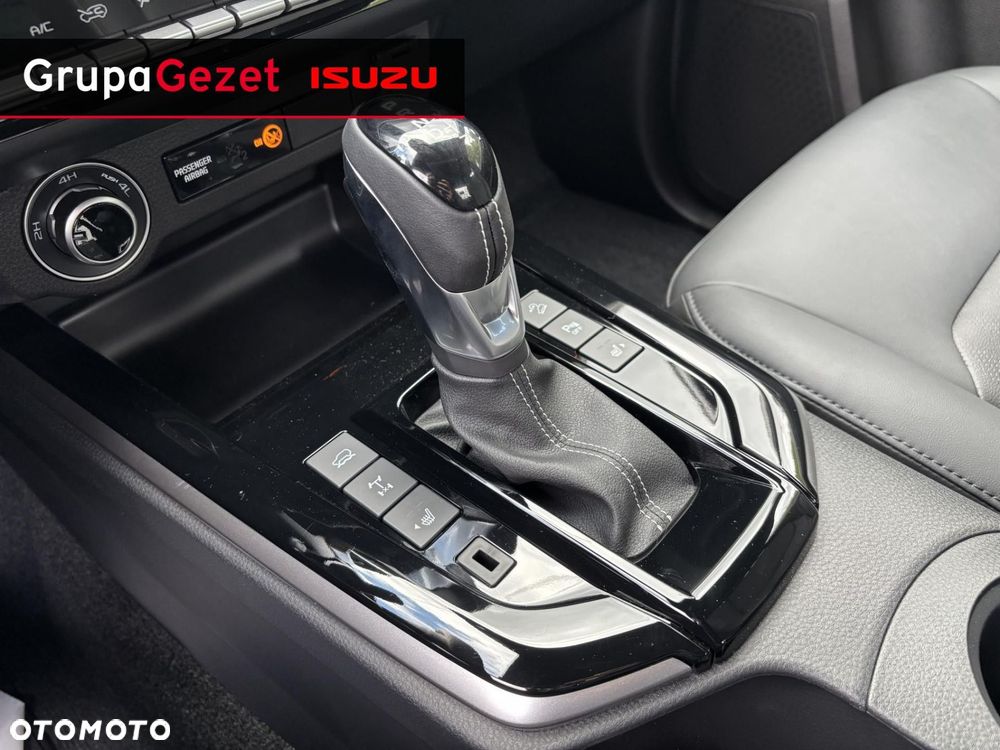 Isuzu D-Max - 12