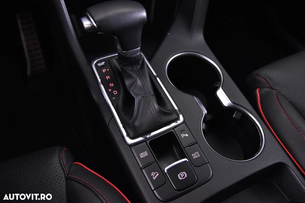 Kia Sportage 1.6 DSL 7DCT HP 4x2 GT Line - 18