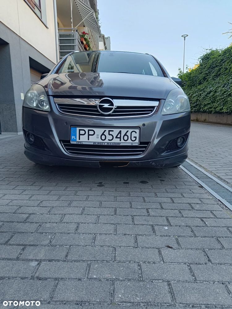 Opel Zafira 1.8 Sport - 16