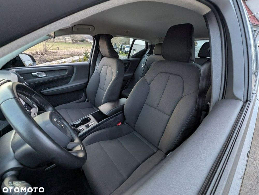 Volvo XC 40 - 12