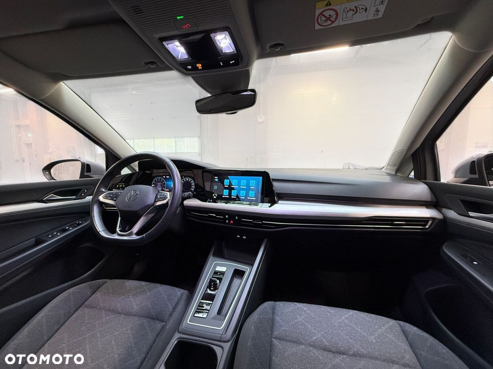 Volkswagen Golf - 29
