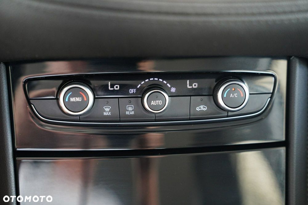 Opel Grandland X - 27