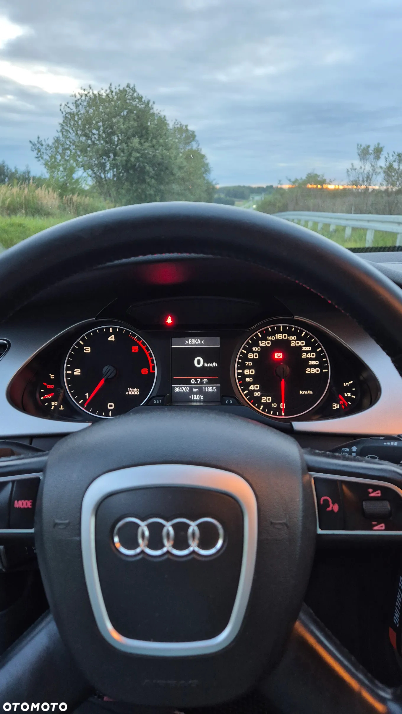 Audi A4 ver-2-0-tdi-quattro - 11