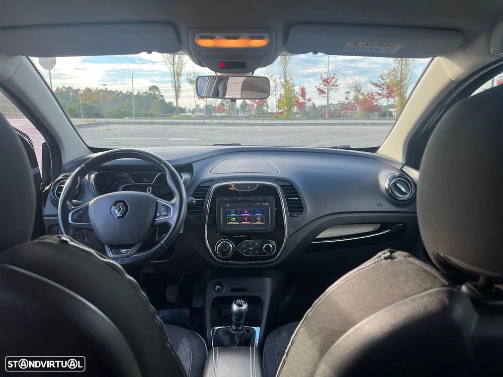 Renault Captur 1.5 dCi Exclusive - 14