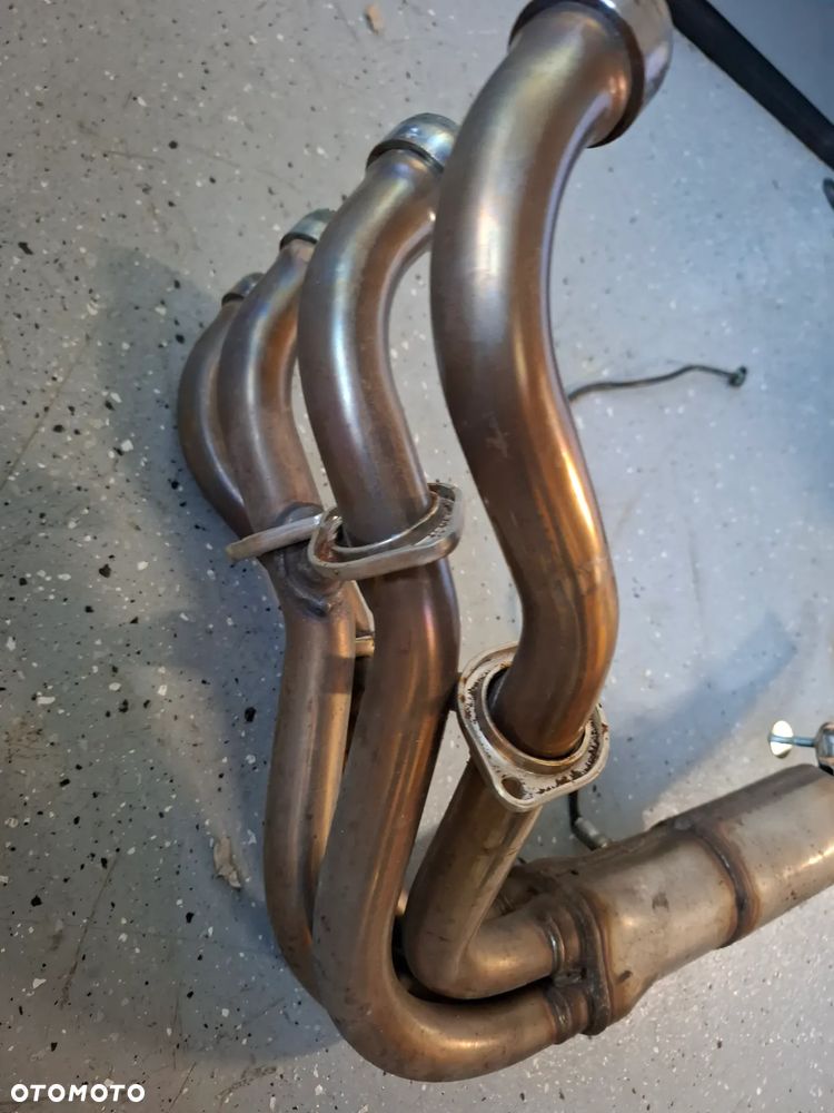 Suzuki GSXS 750 kolektory wydech - 3