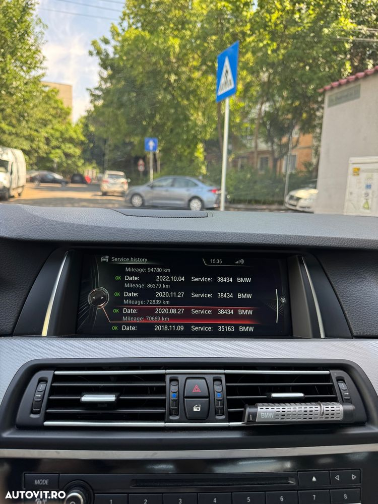 BMW Seria 5 535d xDrive AT - 14
