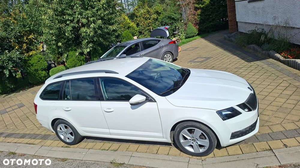 Skoda Octavia 1.6 TDI SCR Ambition - 10