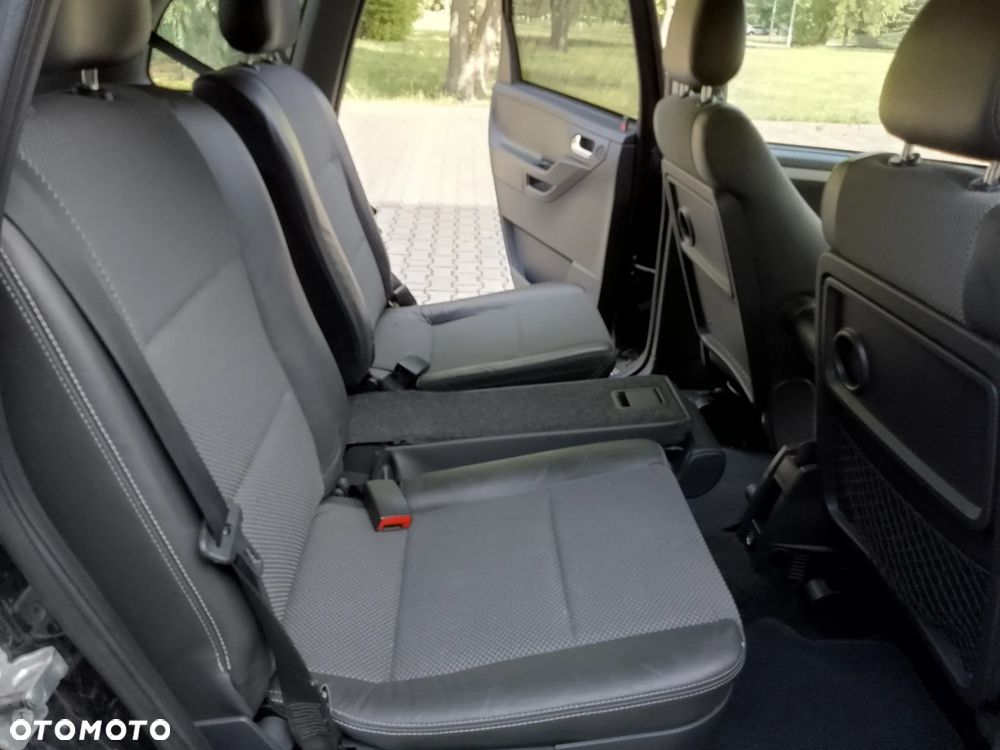 Opel Meriva 1.6 16V INNOVATION - 24