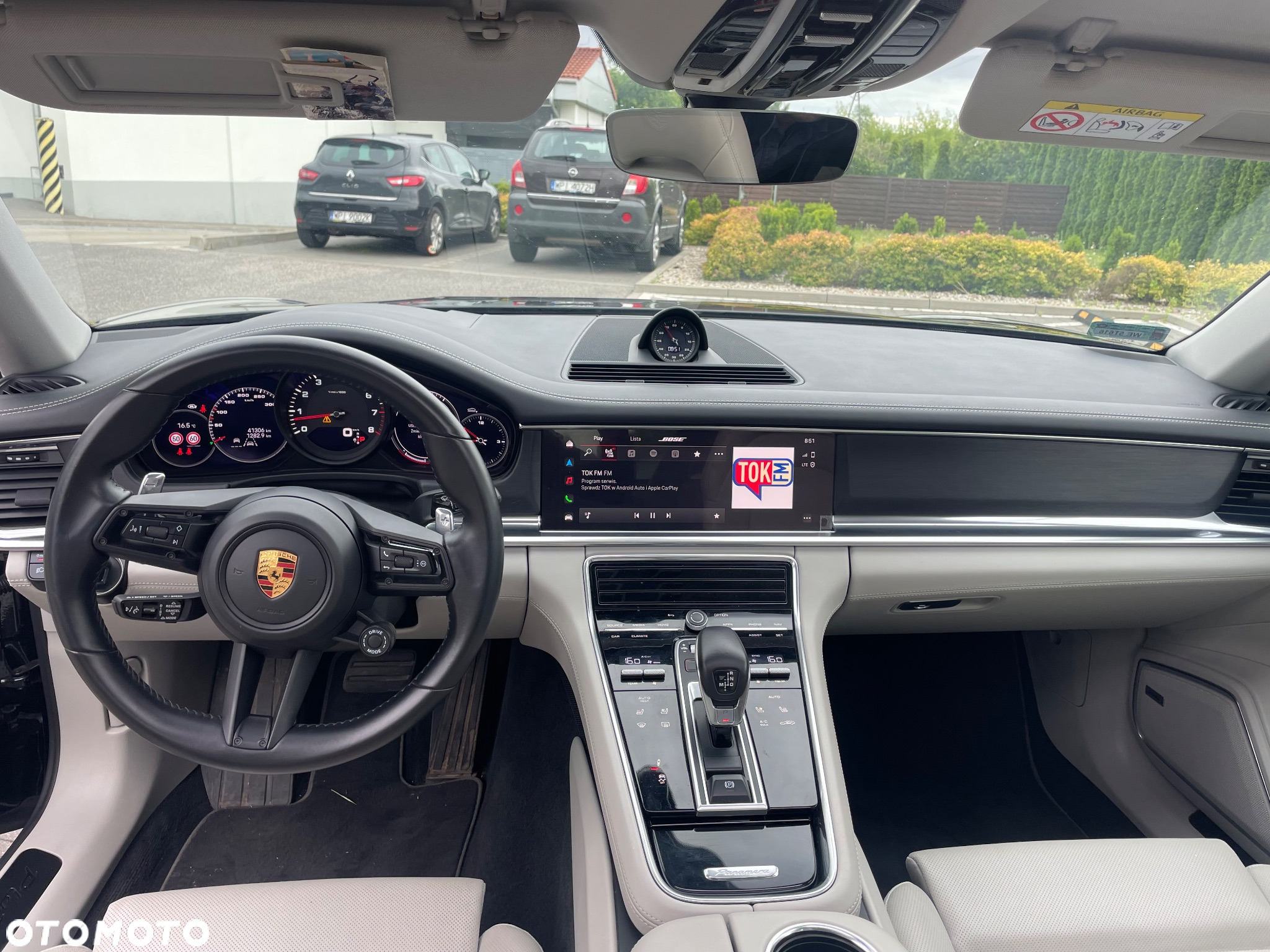 Porsche Panamera 4 Platinum Edition - 9