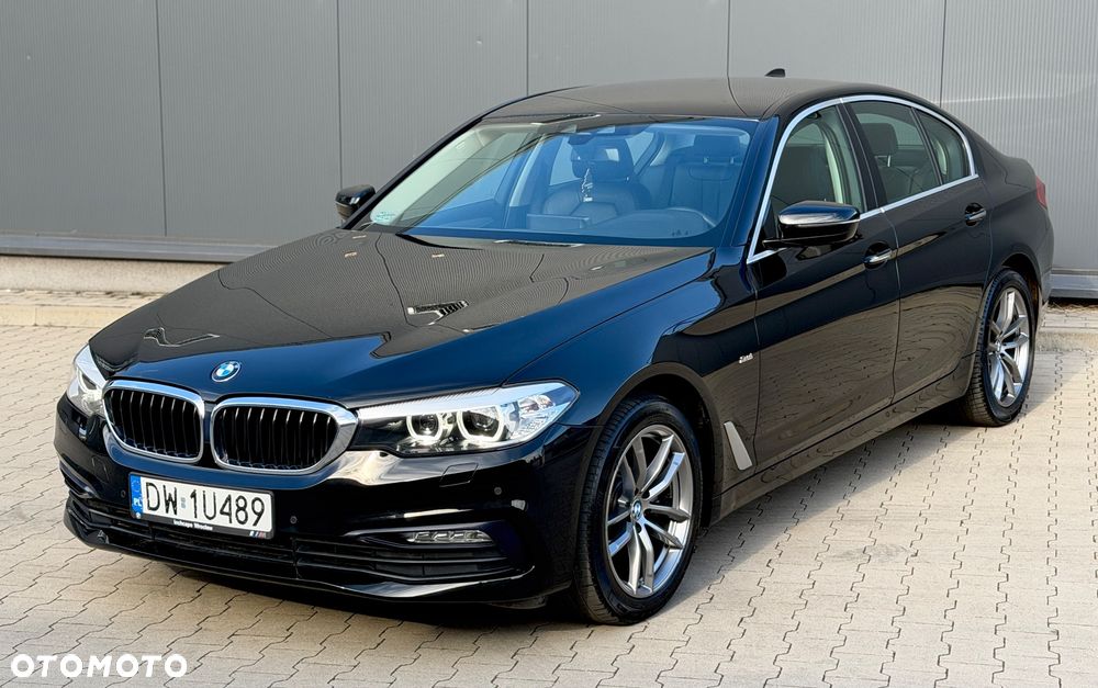 BMW Seria 5 520d xDrive Luxury Line sport - 30