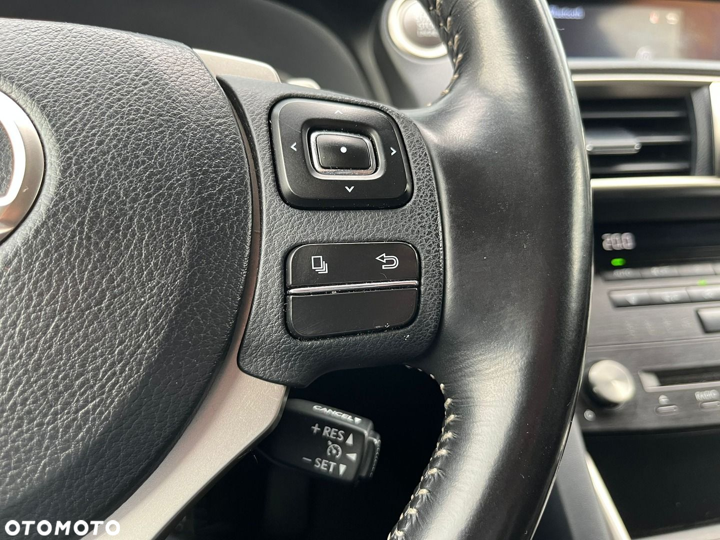 Lexus IS 200t Elegance - 26