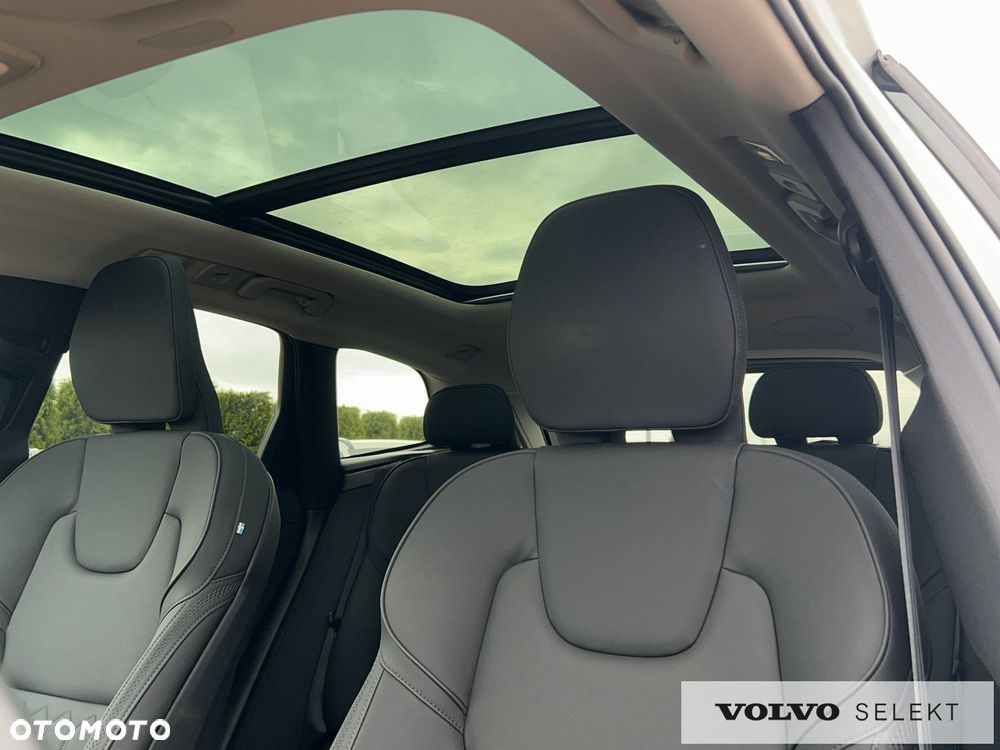 Volvo XC 60 - 22