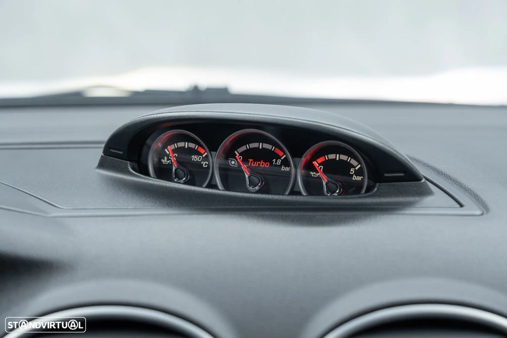 Ford Focus 2.5 RS - 23