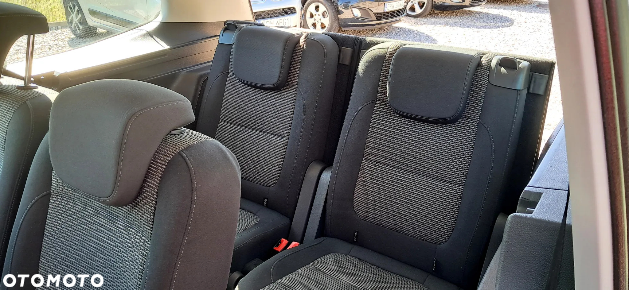 Volkswagen Sharan 2.0 TDI BlueMotion Technology Highline - 6