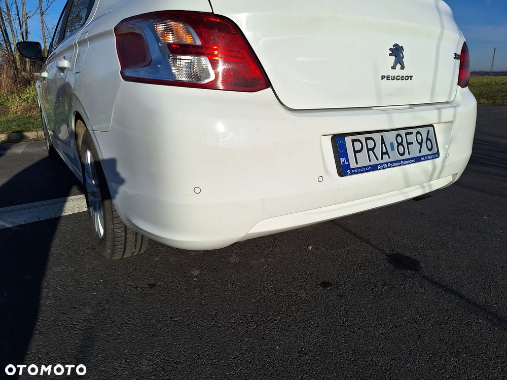 Peugeot 301 1.6 VTi Allure EU6 - 10