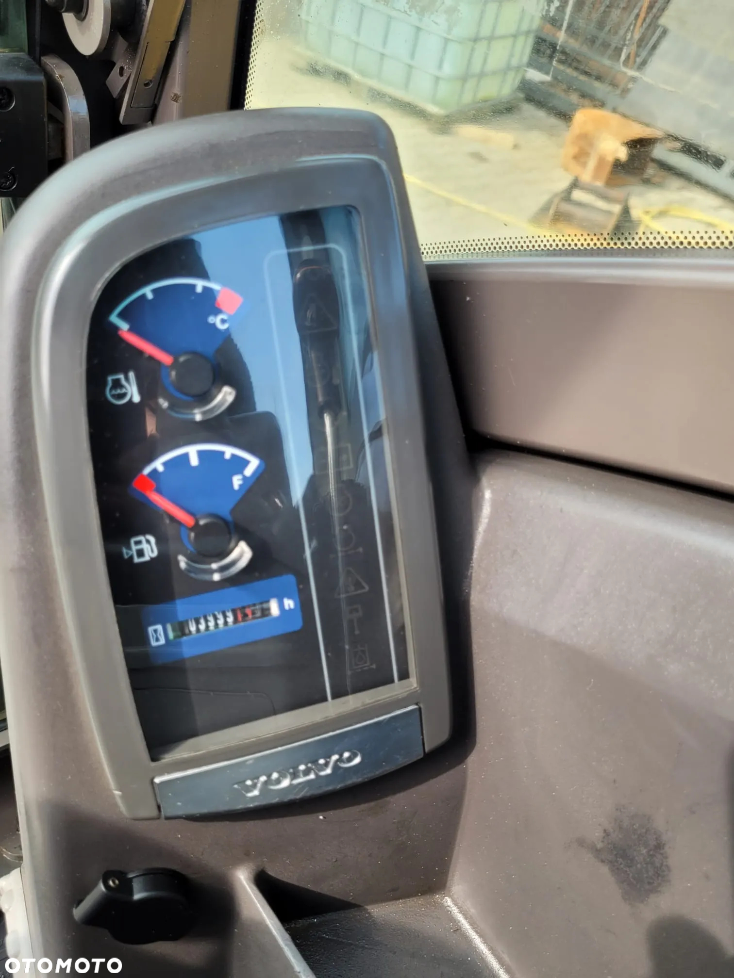Volvo - 6