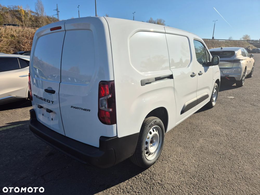 Peugeot Partner Furgon Long 950kg 1.5 HDi 100KM 3osobowy !! OD RĘKI !! - 6
