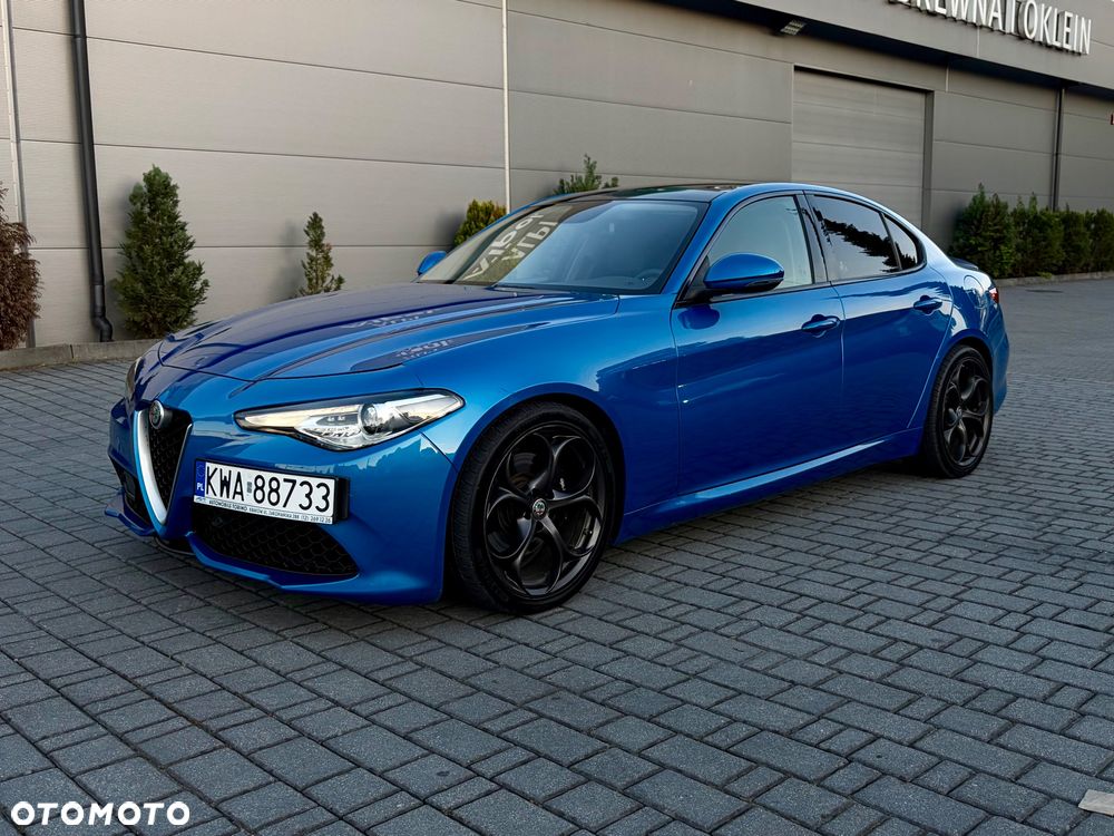 Alfa Romeo Giulia 2.0 Turbo 16V AT8 Veloce - 12