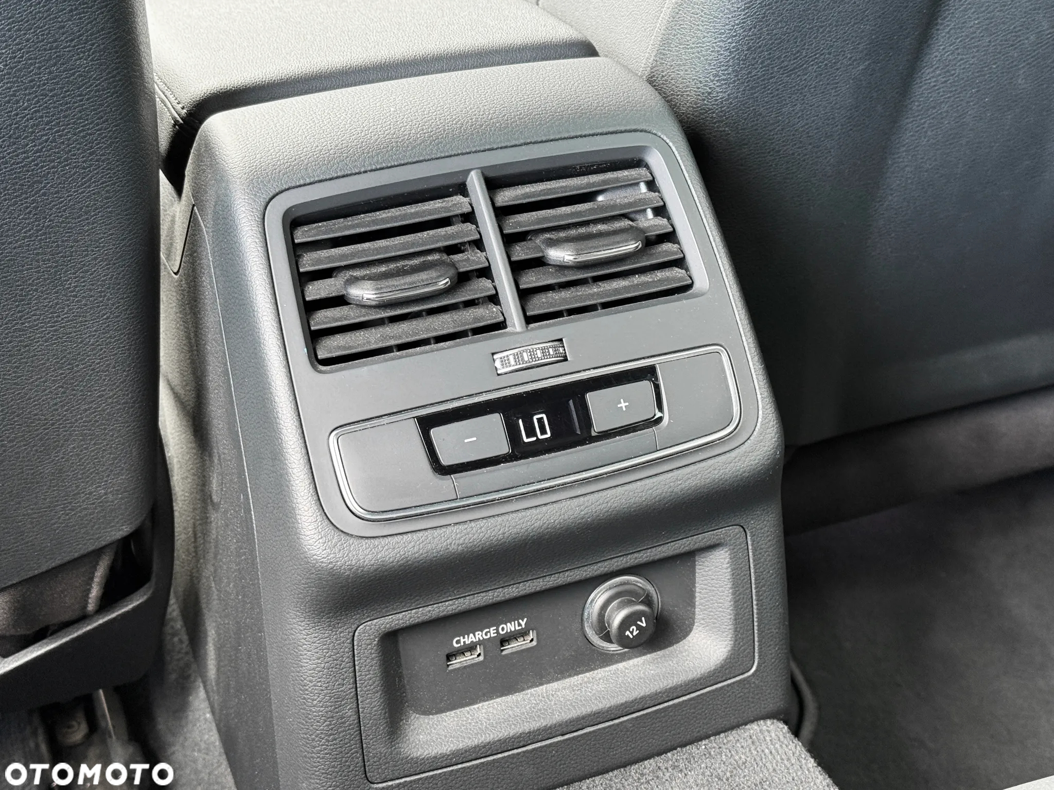 Audi A4 Avant 40 TDI S tronic - 29