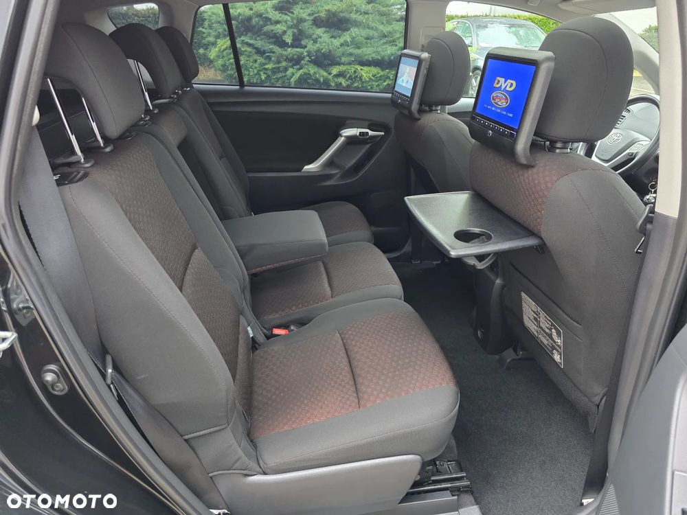 Toyota Verso 1.8 5-Sitzer Executive - 23