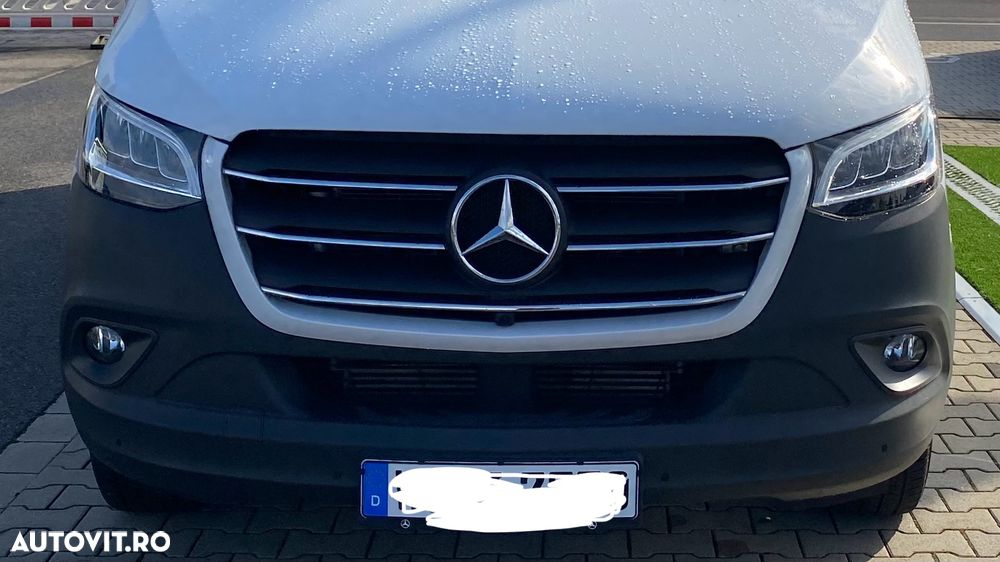 Mercedes-Benz Sprinter - 13