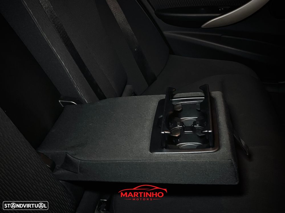 BMW 320 d Advantage Auto - 17