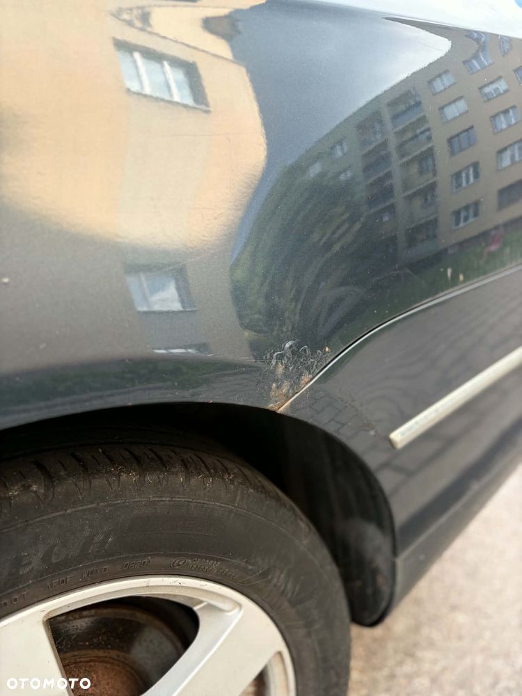 Volkswagen Passat 1.9 TDI Comfortline - 9