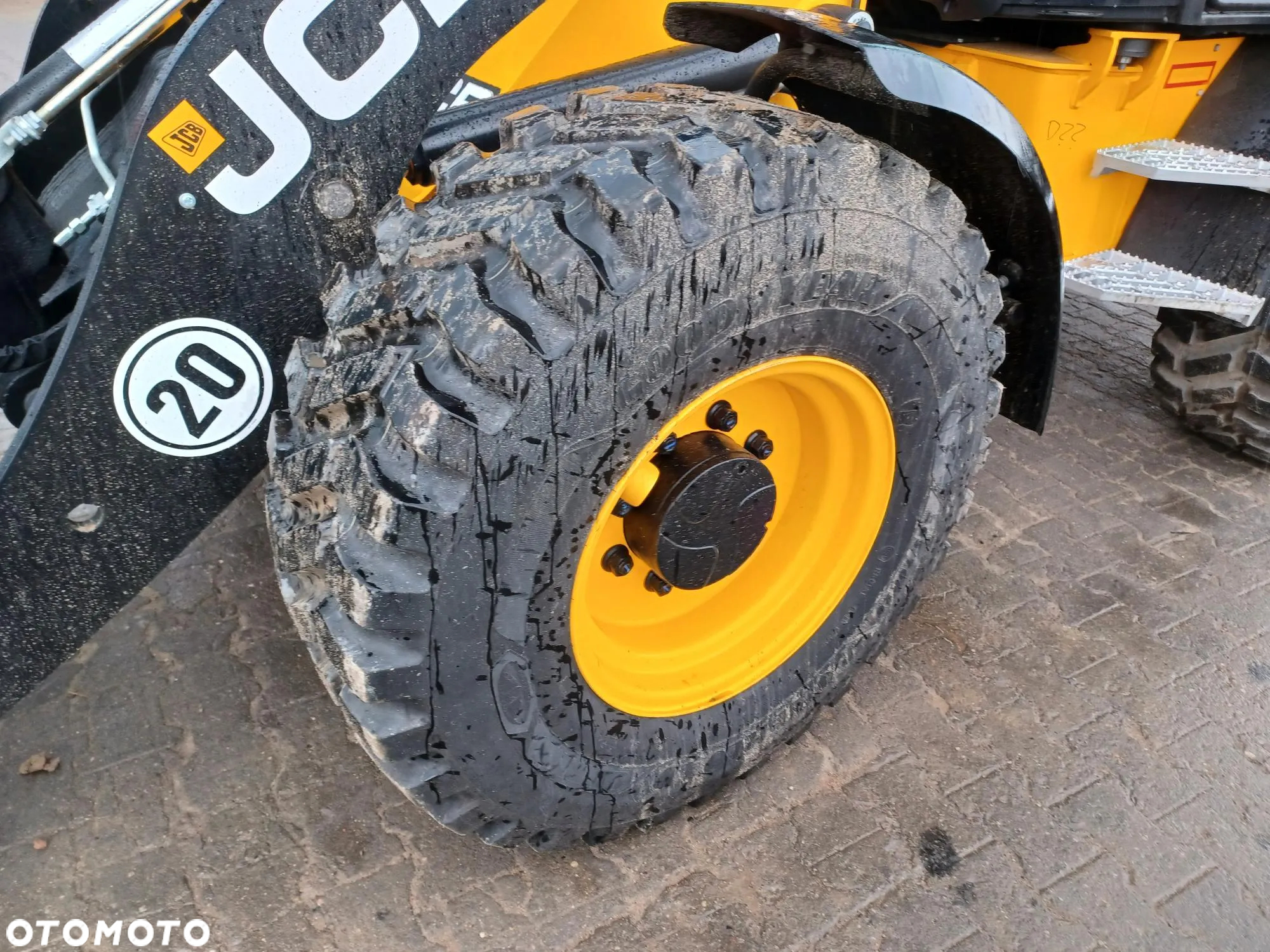 JCB 409 - 10