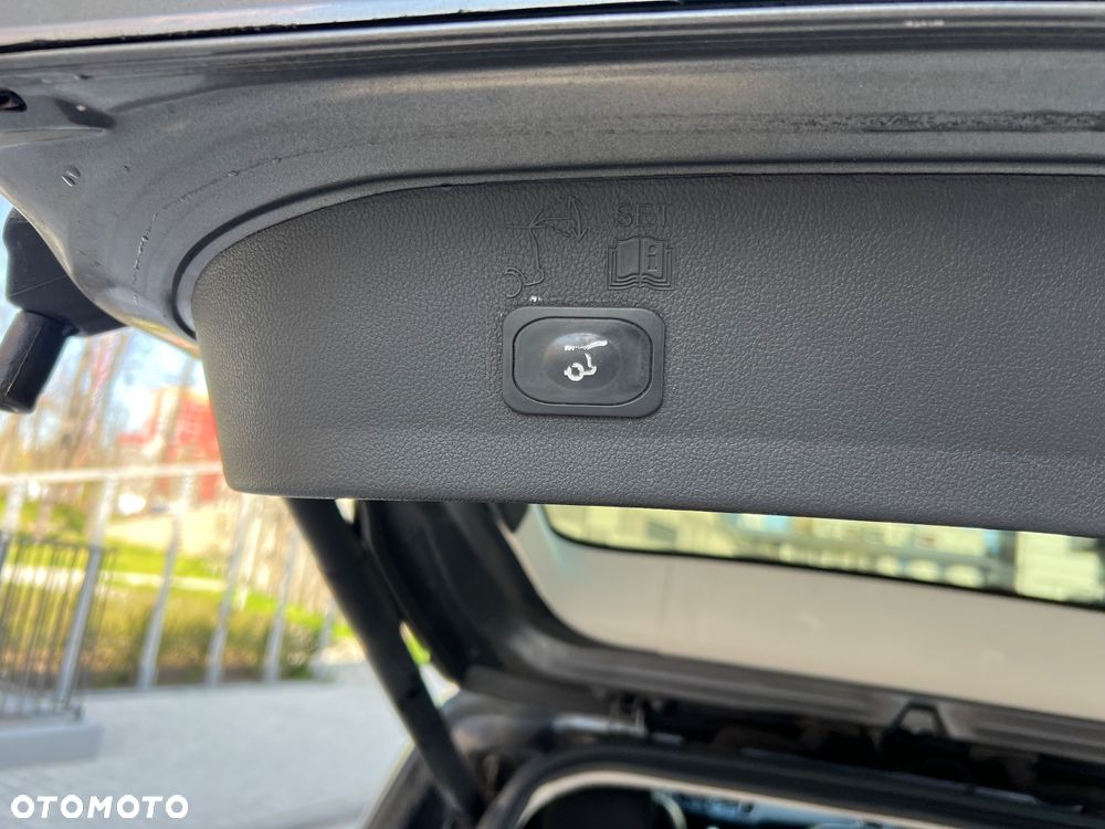 Ford Escape 2.0 EcoBoost AWD Titanium - 15