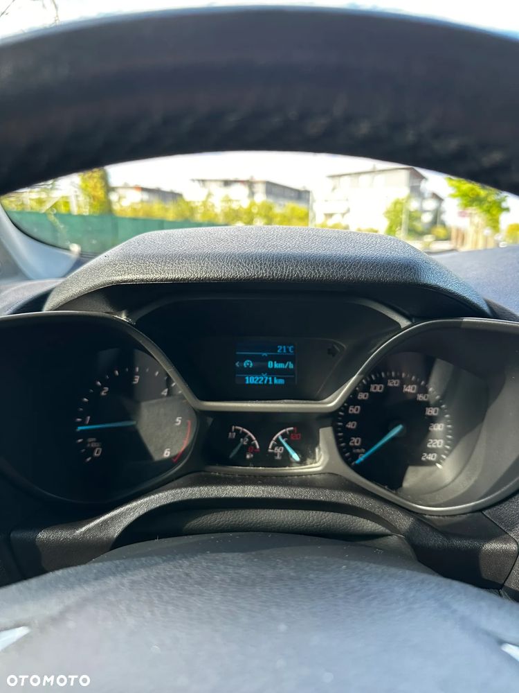 Ford Tourneo Connect 1.5 TDCi Titanium - 10
