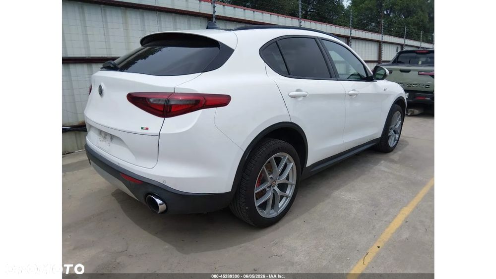 Alfa Romeo Stelvio 2.0 Turbo TI Q4 - 4