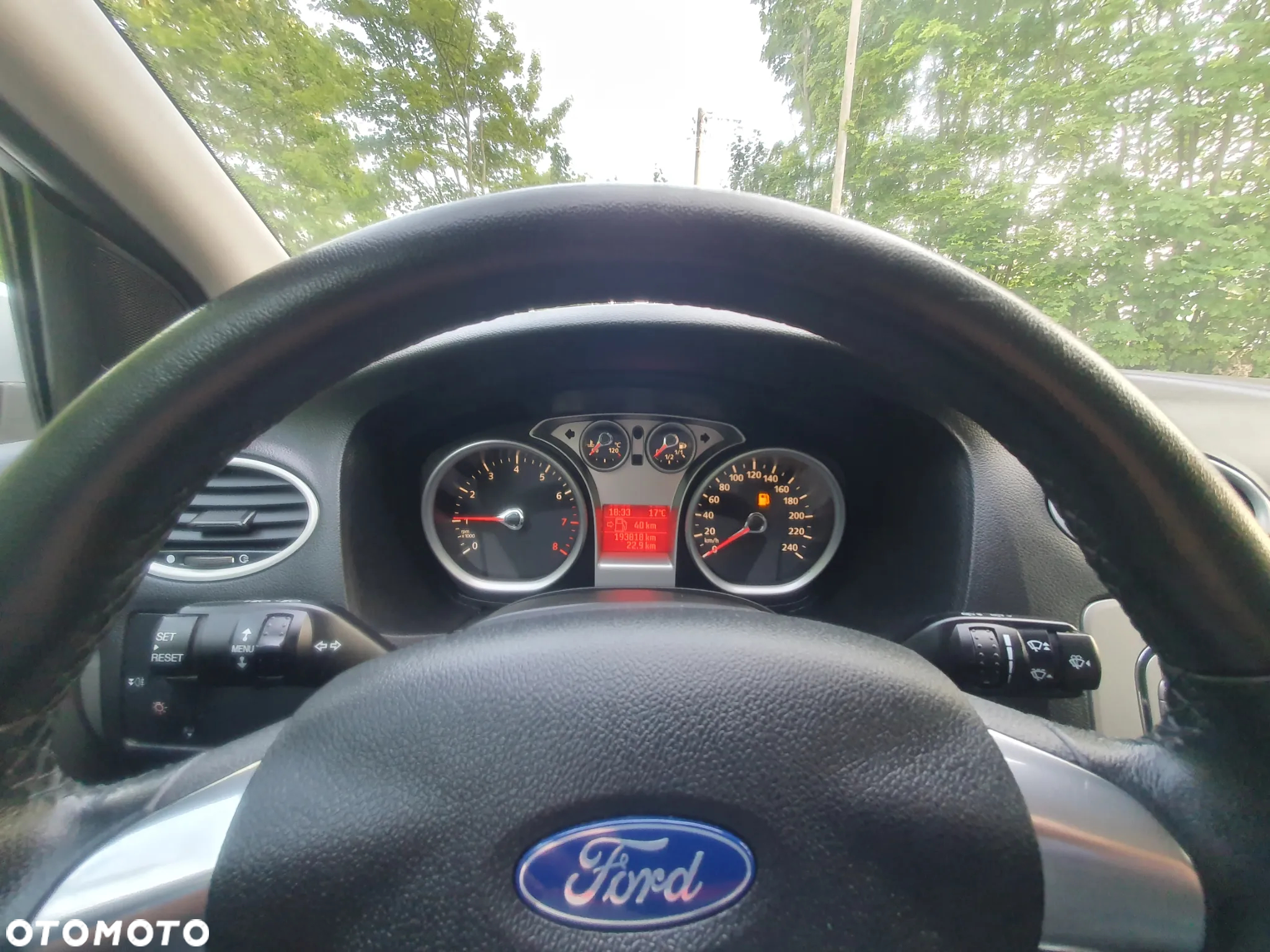 Ford Focus 1.6 16V Titanium - 18