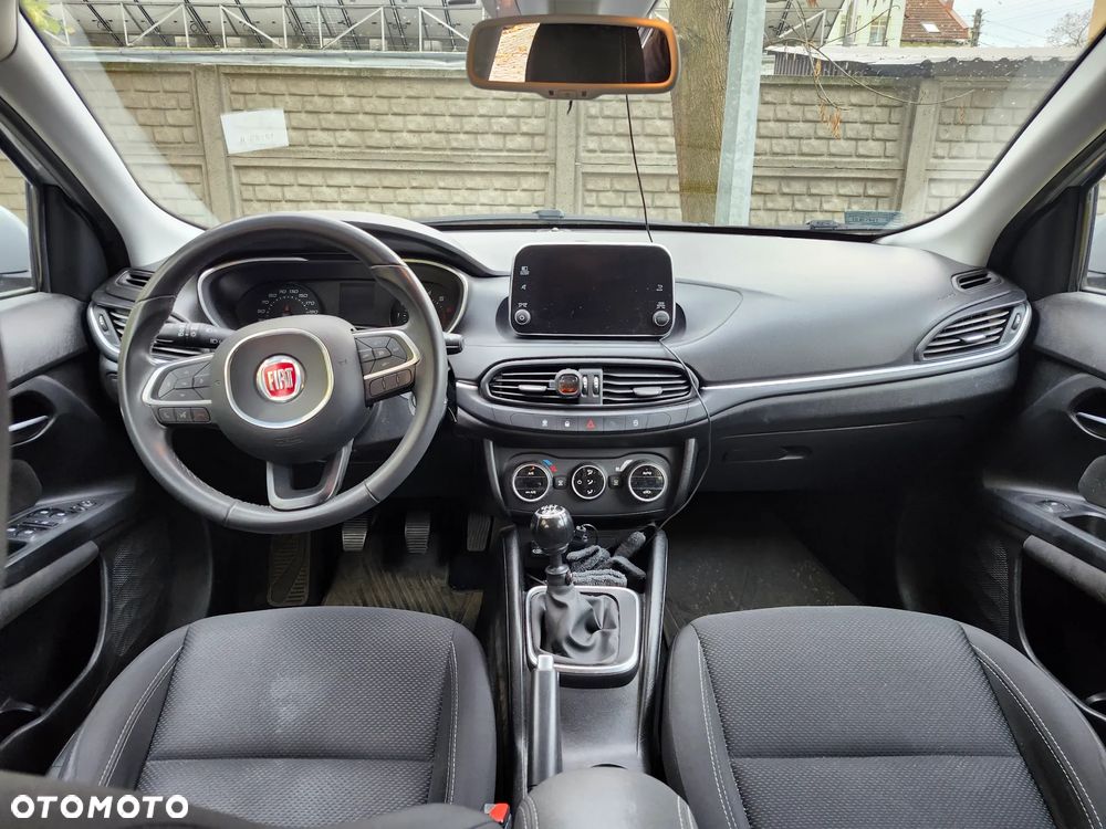 Fiat Tipo 1.4 T-Jet 16v Lounge - 5