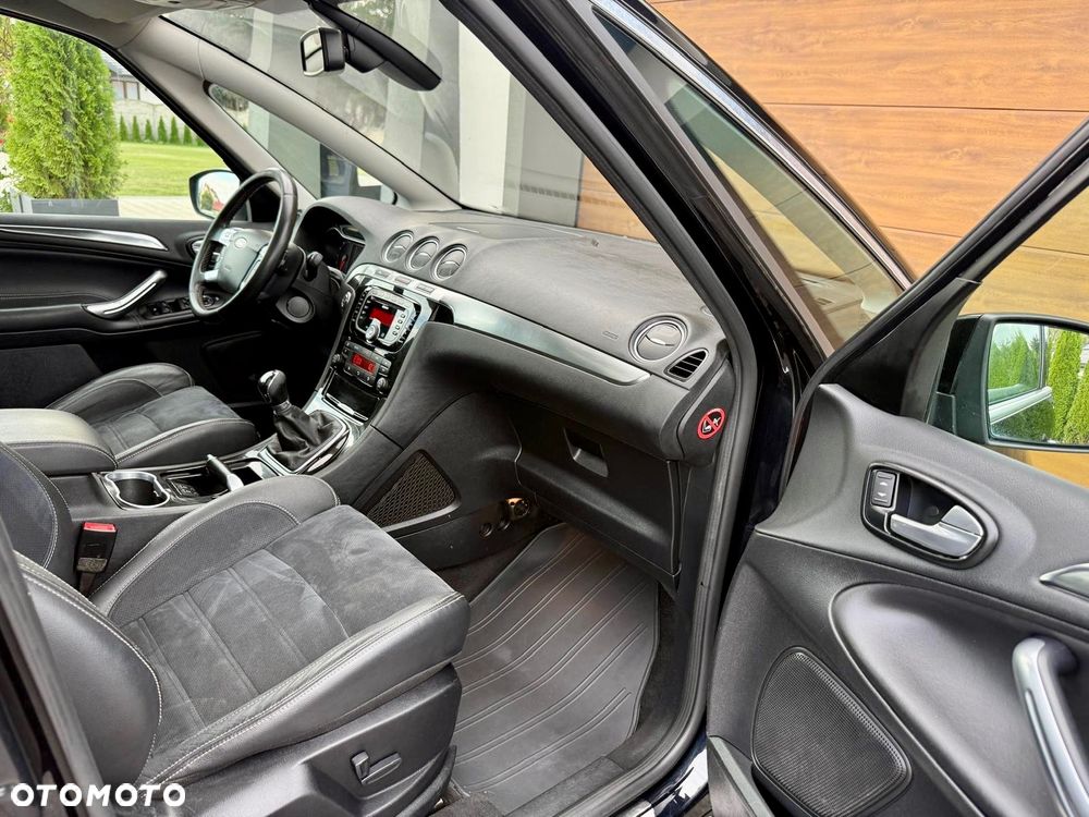 Ford S-Max 2.0 Viva Titanium - 23