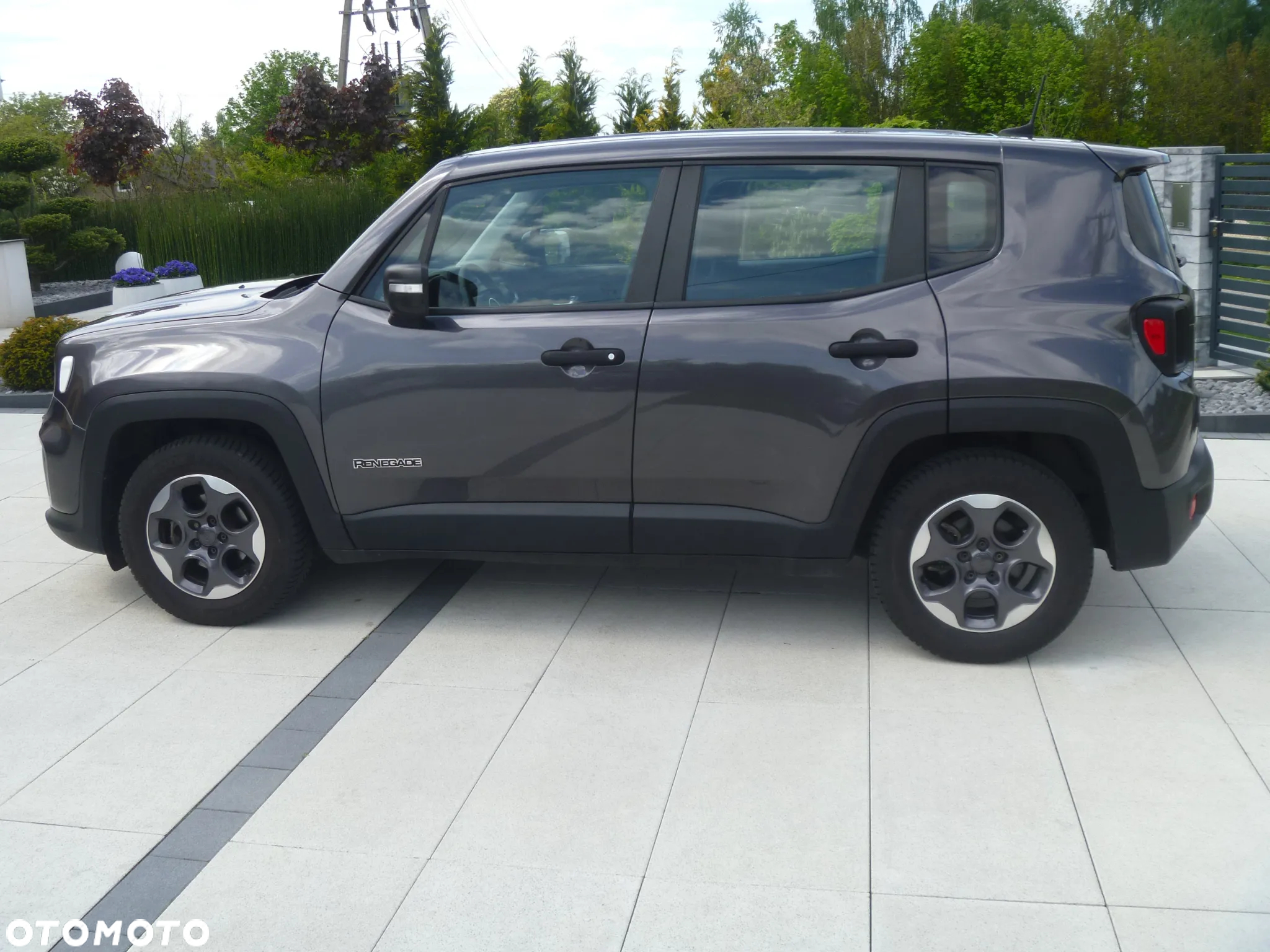 Jeep Renegade 1.0 GSE T3 Turbo Sport FWD S&S - 4