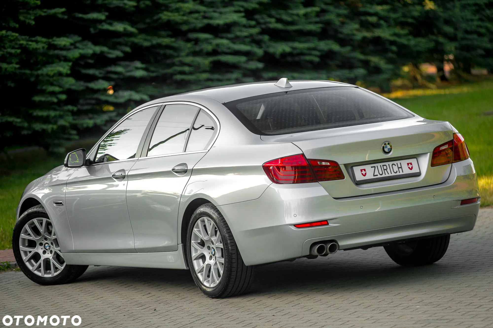 BMW Seria 5 520d xDrive - 3